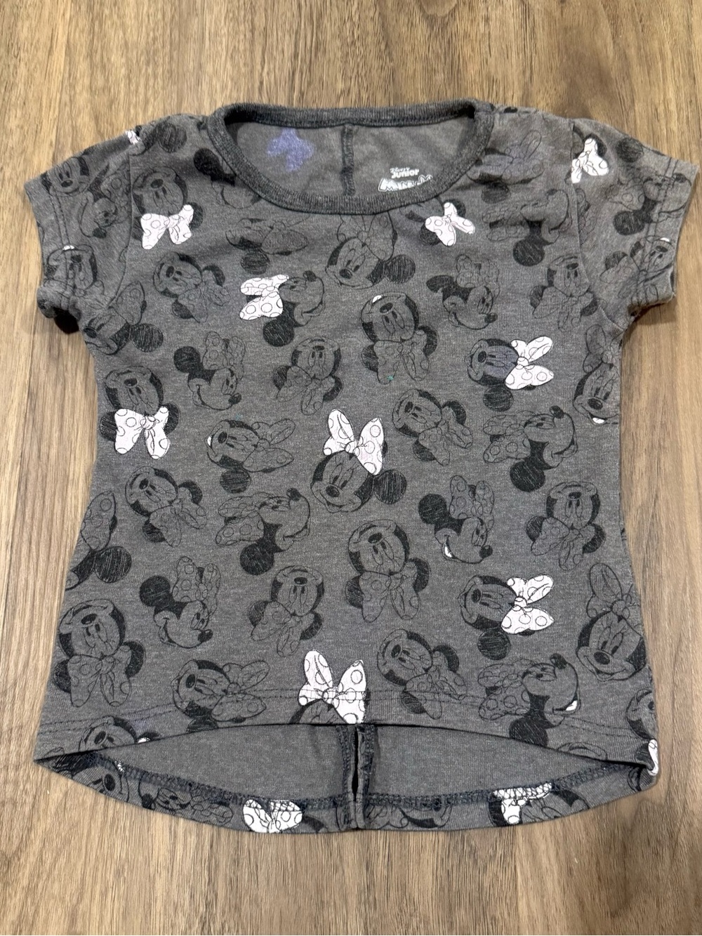 Sold Girls Minnie Mouse Disney shirt